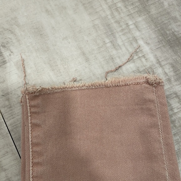 💕💕SOLD💕💕American Eagle super stretch blush pink skinny jeans - Picture 3 of 8